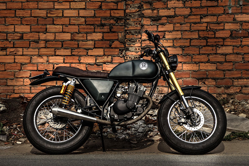 Suzuki GN125 độ phong cách tracker của biker Sóc Trăng